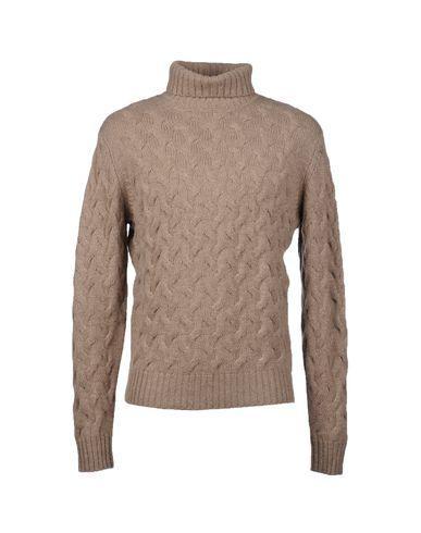 Max Tonso Turtlenecks