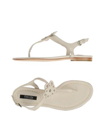 Pavin Toe Strap Sandals