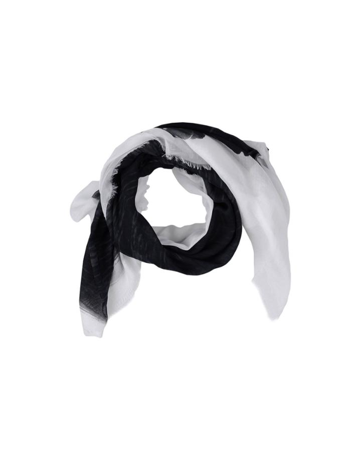 Destin Scarves