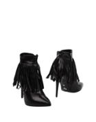 Martina V. Collection Ankle Boots