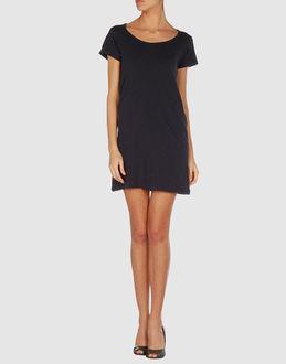 Zoetee's Short Dresses