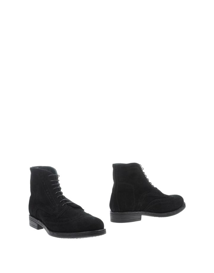 Luca Di Napoli Ankle Boots