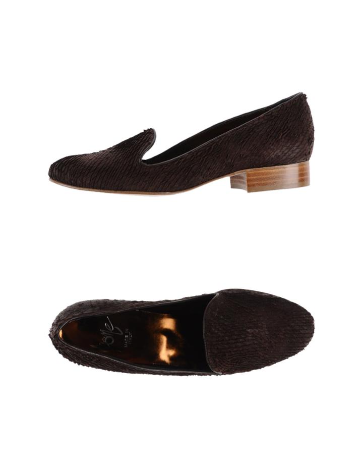 Ic Ne Loafers