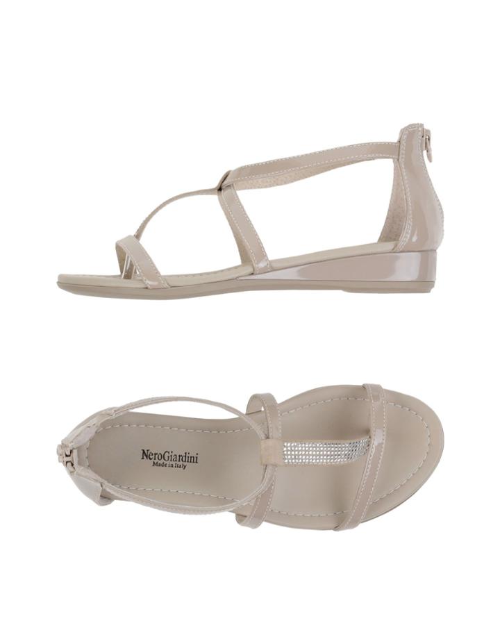 Nero Giardini Toe Strap Sandals