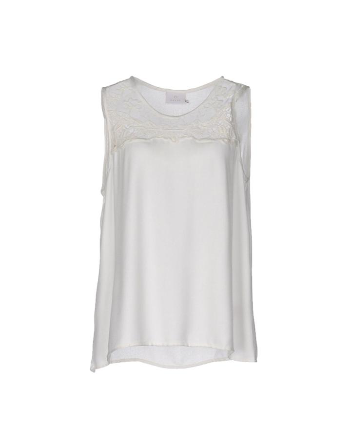 Kaffe Tops