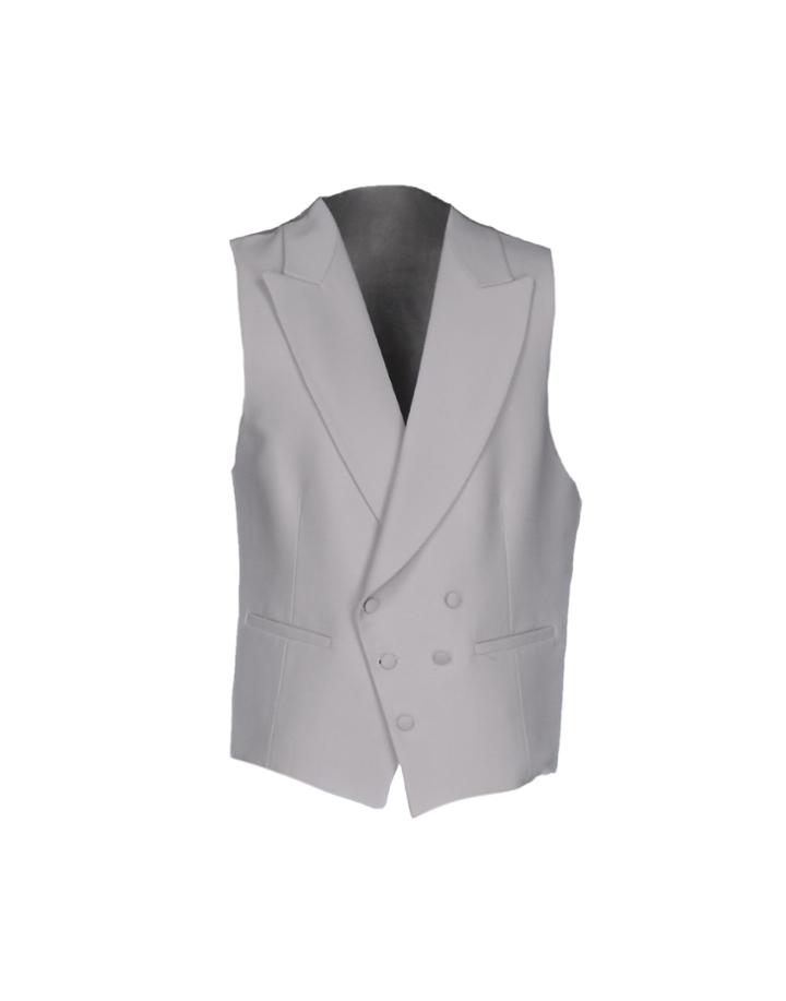 Deluis Vests