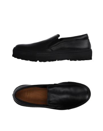 George Hol's Sneakers