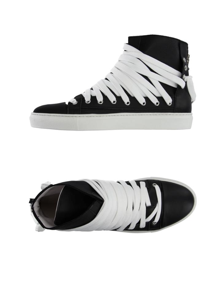 O&starf;m Orzo & Malto Sneakers