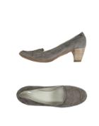 Ust Loafers