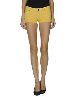 Labelroute Shorts