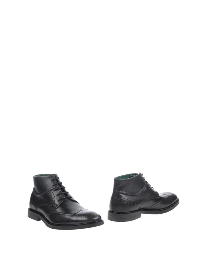 Exceed Ankle Boots