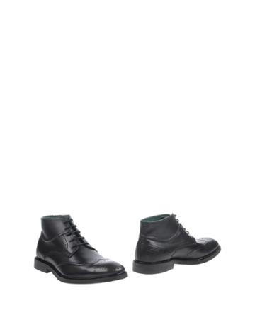 Exceed Ankle Boots