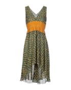 Annie P. Knee-length Dresses