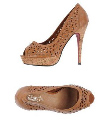 Cristin Pumps