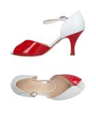 Saint G. Sandals