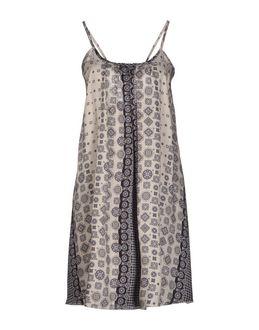 Olly Doo Knee-length Dresses