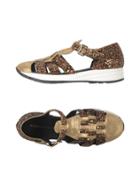 A & M Collection Sandals