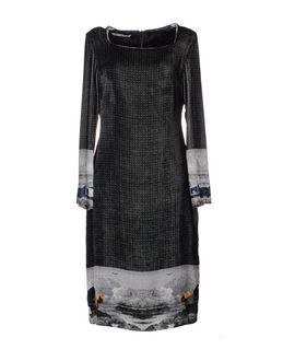 Leitmotiv Knee-length Dresses
