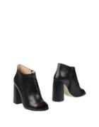 Spektra Paris Booties