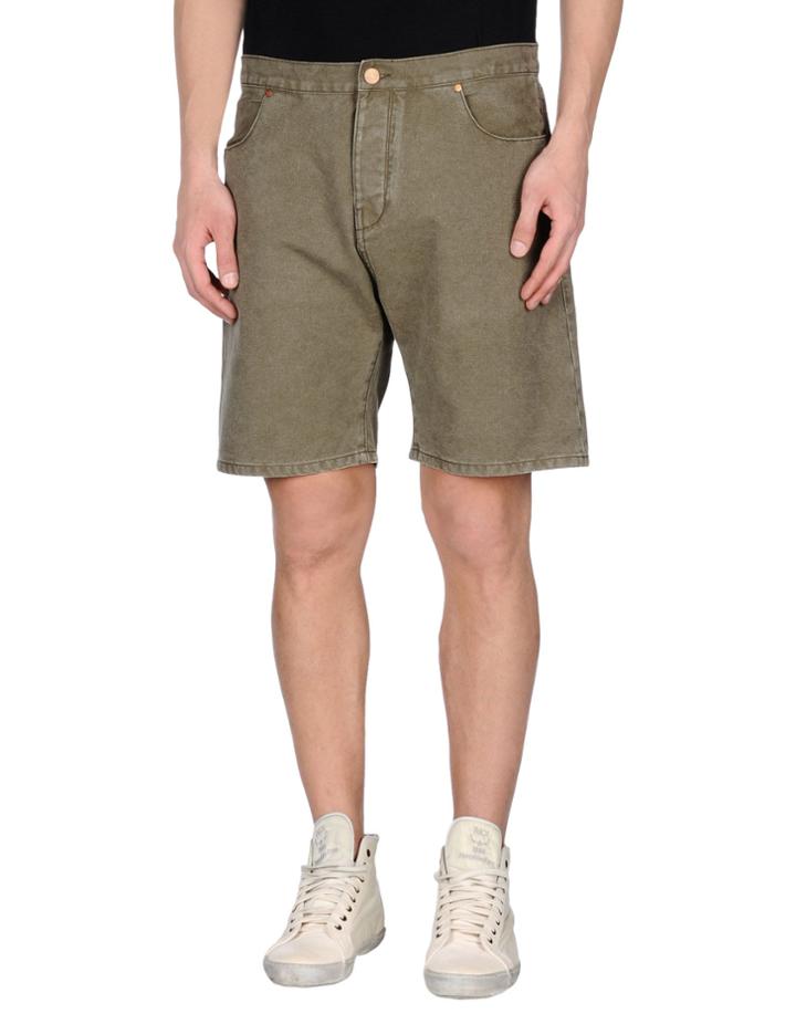 Han Kjobenhavn Bermudas