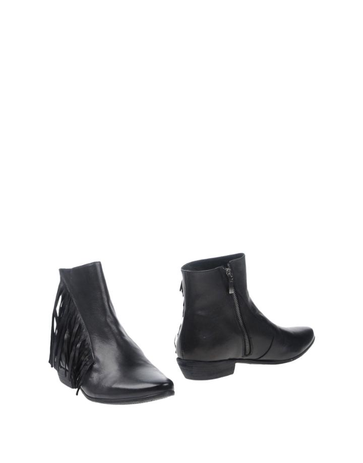Dreamer Ankle Boots