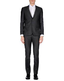 Dantone Suits