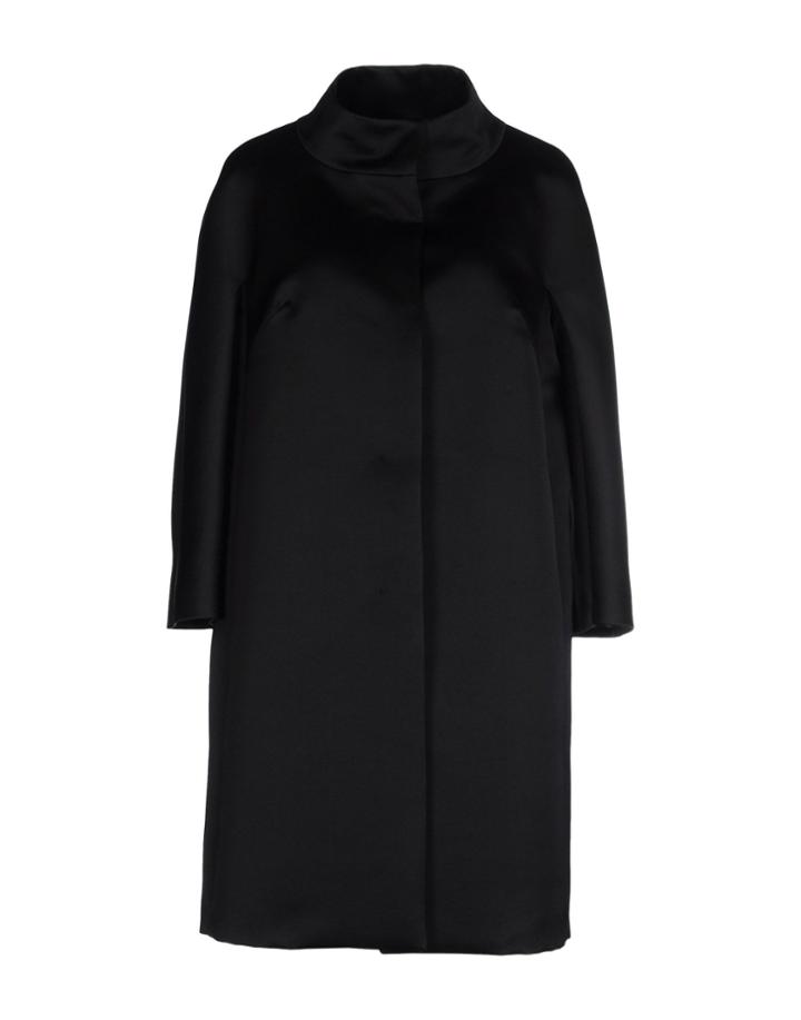 Amonree Overcoats