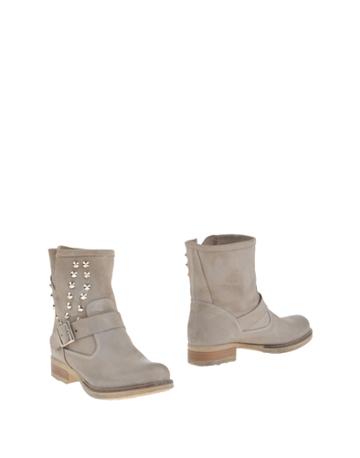 Nous Ankle Boots