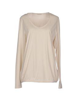 Qcqc T-shirts