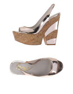 Alice And Olivia By Stacey Bendet Sandals