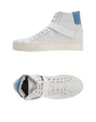 Adeep Sneakers