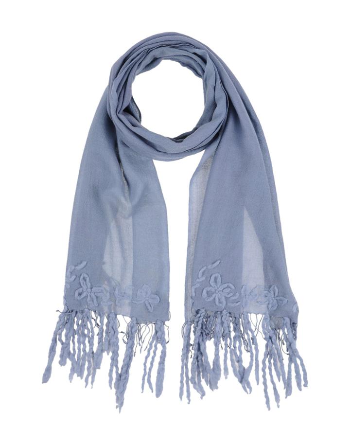 19.70 Genuine Wear Stoles