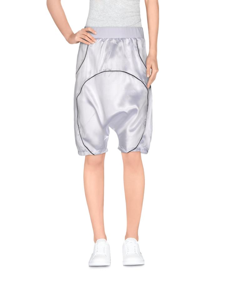 Tzuji Bermudas
