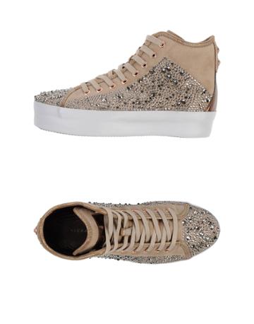 Alexander Smith Sneakers