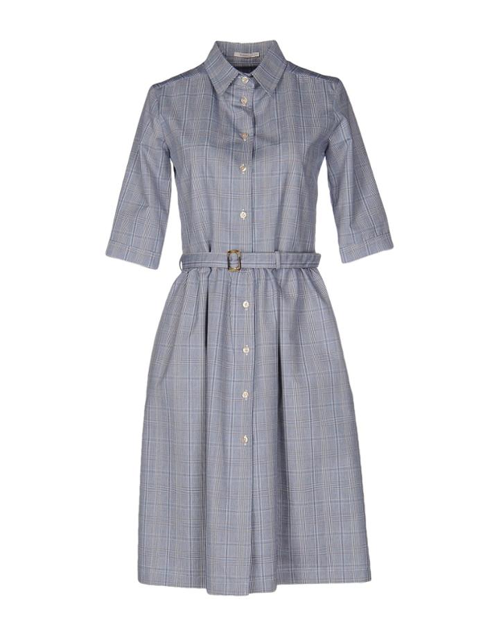 Laur T Knee-length Dresses