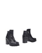 Kei-nezz Ankle Boots