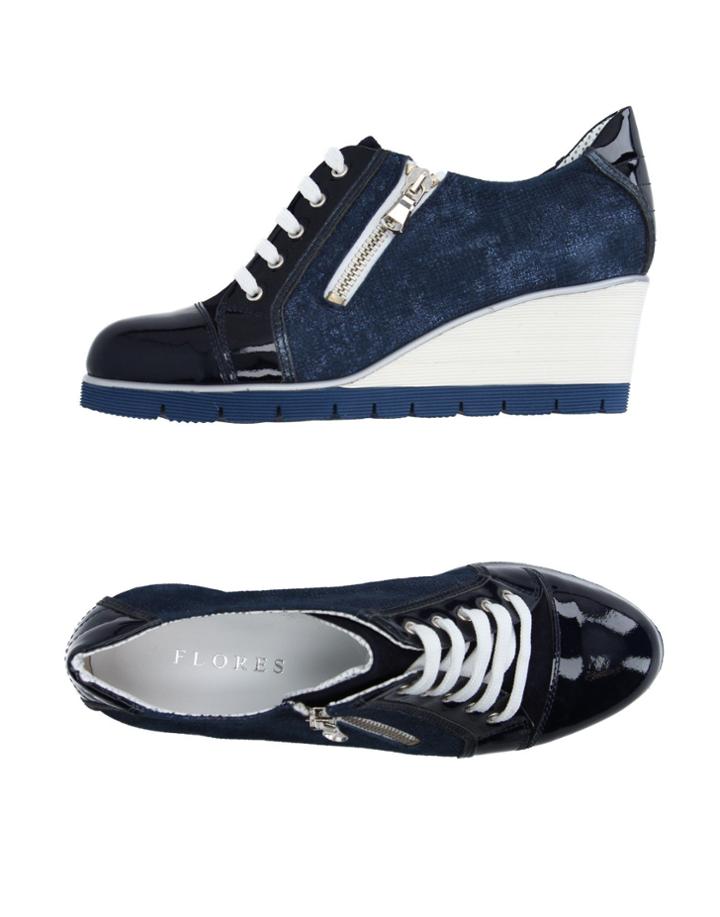 Flores Sneakers