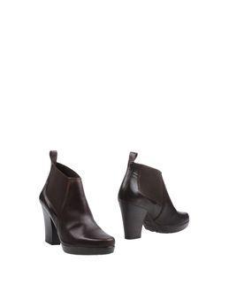 Baltarini Ankle Boots