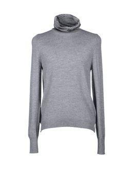 Relive Turtlenecks