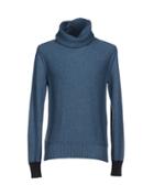 Dstrezzed Turtlenecks