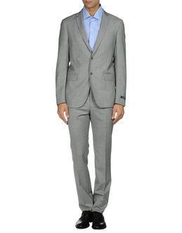 Duca Visconti Di Modrone Suits