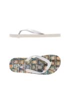 U.t. Wave Toe Strap Sandals
