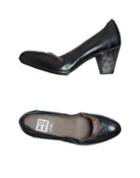 Moma Pumps