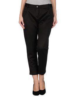 Barbara Taddei 3/4-length Shorts