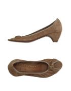 Two 6 Two Shoes Pumps