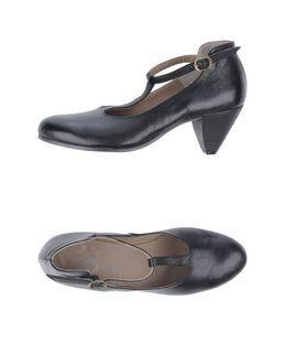 Lilimill Pumps