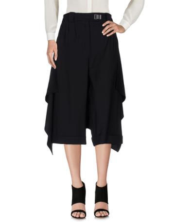 Minimal To 3/4-length Shorts