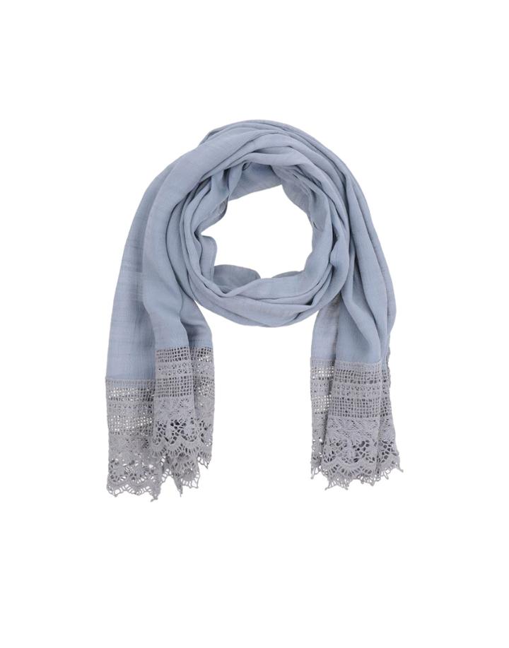 L O De Faldas Scarves