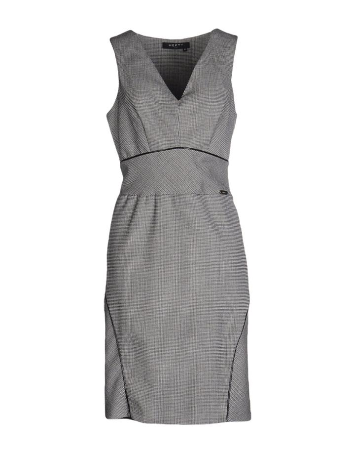 Hefty Knee-length Dresses