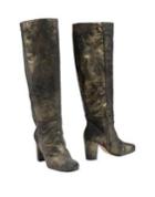 To Be High-heeled Boots